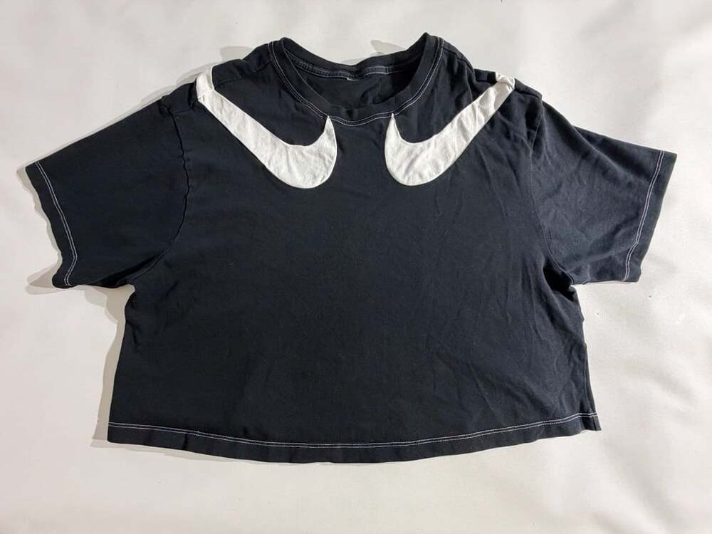 Nike Swoosh Collar Black Short Sleeve Cropped T-Shirt Womens